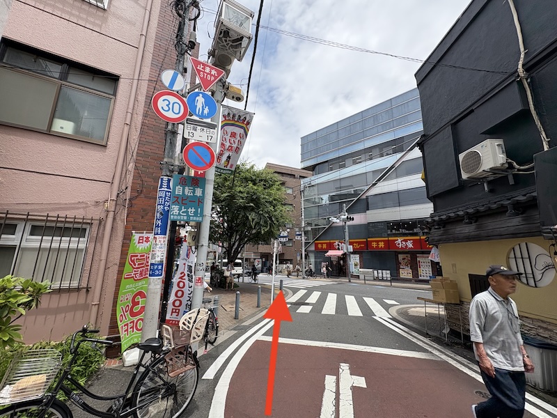 信号まで進みます