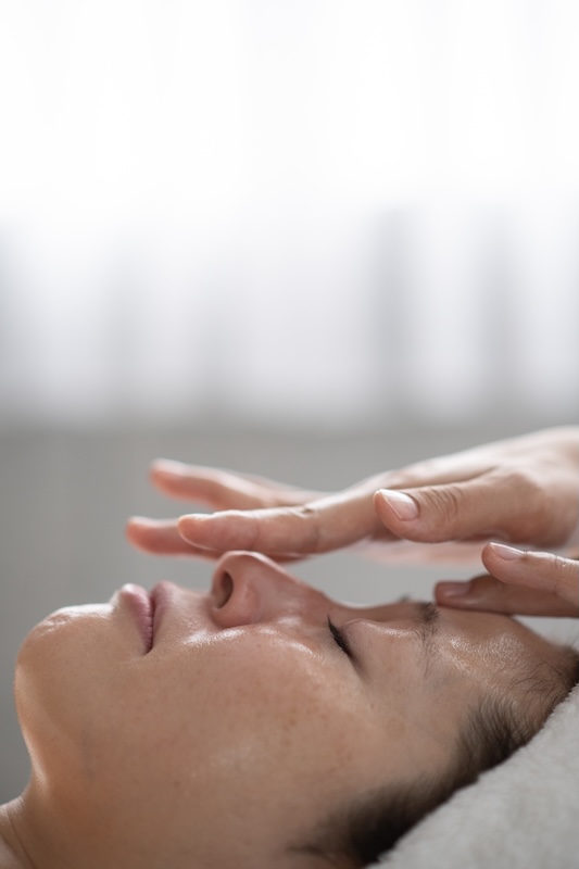 フェイシャルトリートメントの様子